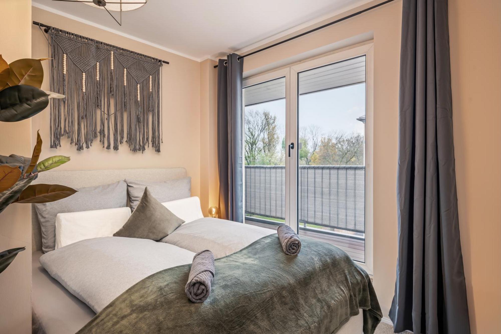 Edler Wohnraum Schwanenteich-Penthouse Mit Garage, Grill, Kaffeevollautomat, Klima, Lift & Terrasse Apartment Zwickau Luaran gambar