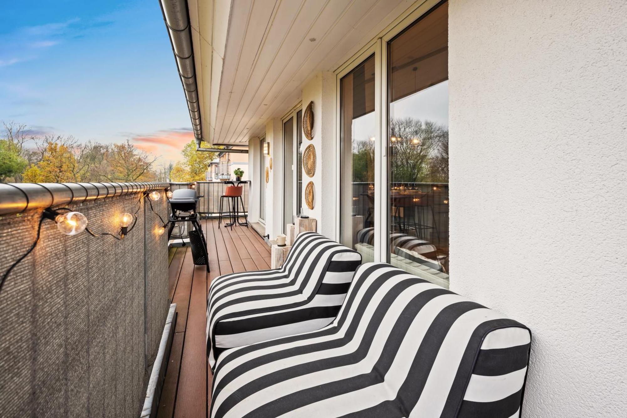 Edler Wohnraum Schwanenteich-Penthouse Mit Garage, Grill, Kaffeevollautomat, Klima, Lift & Terrasse Apartment Zwickau Luaran gambar